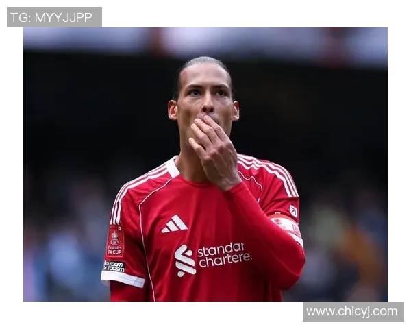 范戴克本赛季状态波动明显 专家分析其表现起伏不定的原因及影响